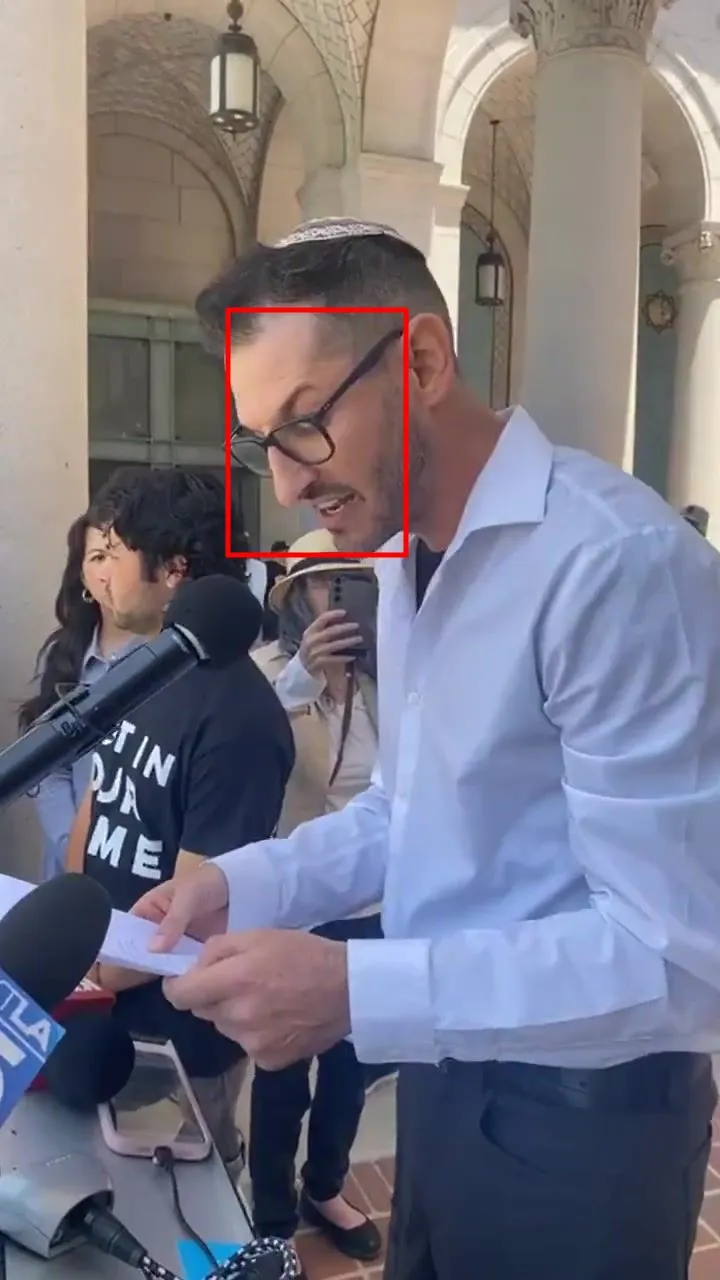 Avraham stern
